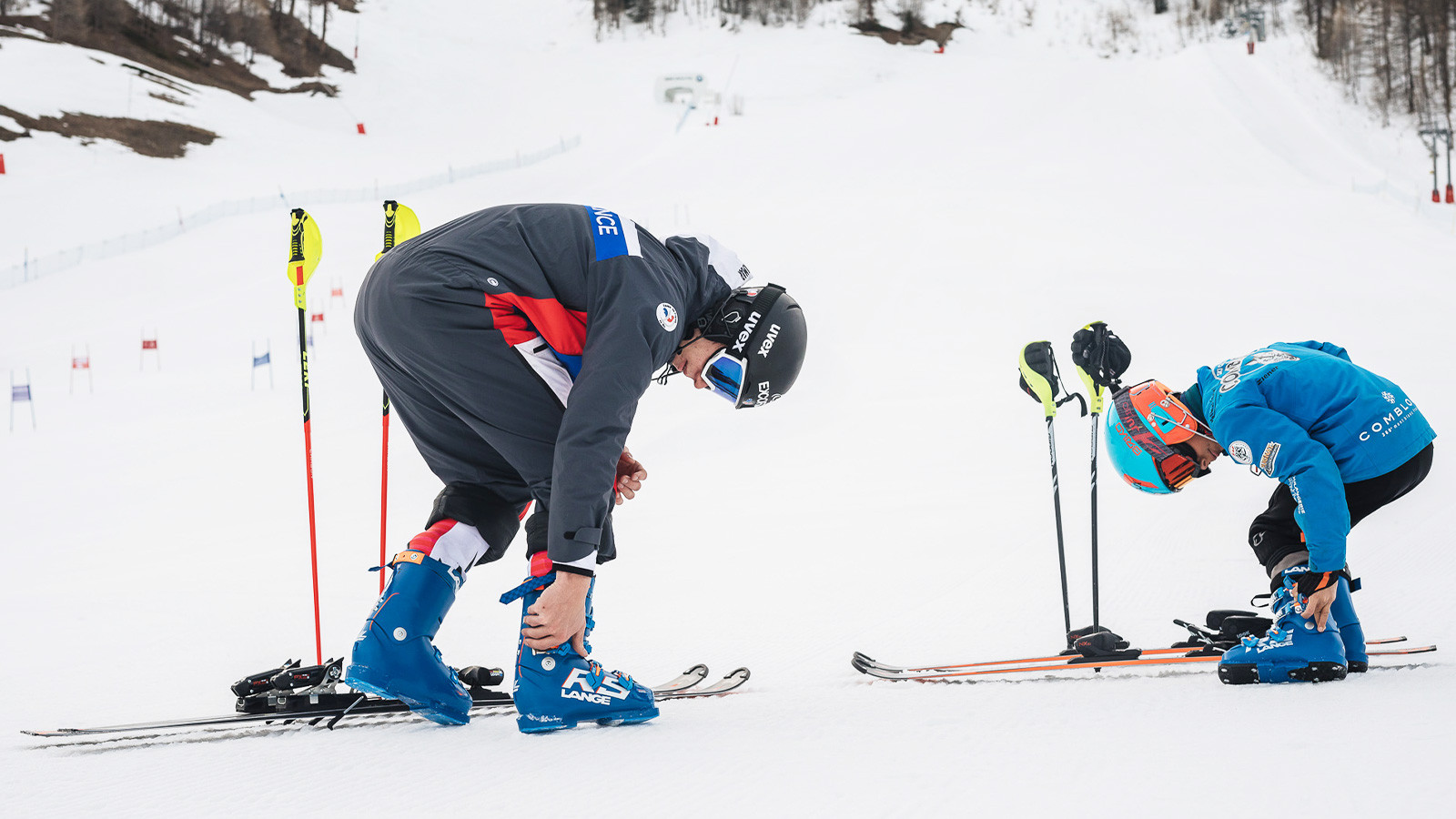 Front Page 2 Front Page -Outlet Skis Store 54541